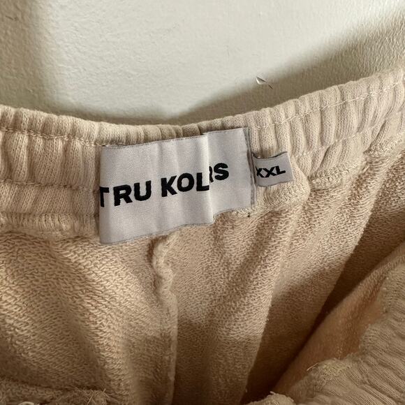 Tru Kolors Tan Knit Klassic Sweat Shorts Heights of Our Dreams Size XXL - Picture 9 of 14
